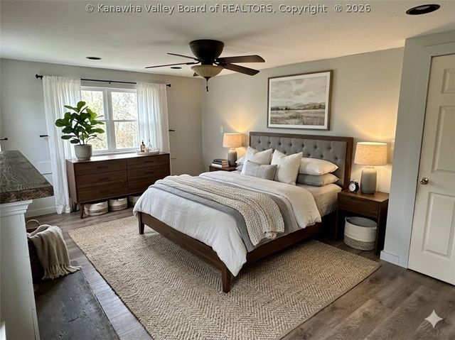 2011 Morris Creek Road, Clendenin, WV 25045