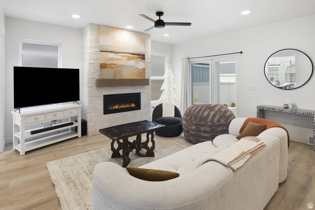 11754 S SILVER POND DR, South Jordan, UT 84009