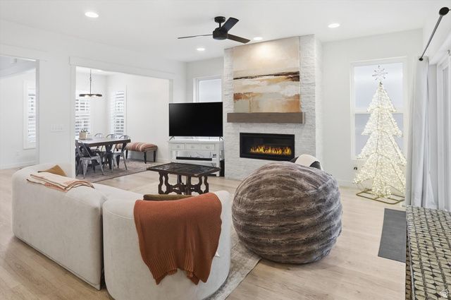 11754 S SILVER POND DR, South Jordan, UT 84009