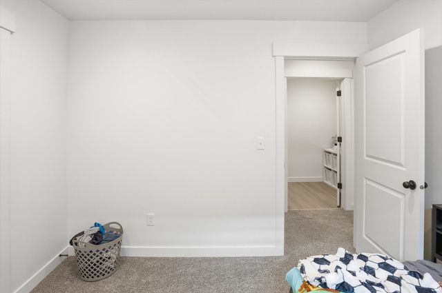 11754 S SILVER POND DR, South Jordan, UT 84009