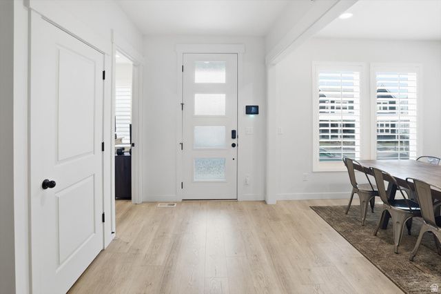 11754 S SILVER POND DR, South Jordan, UT 84009