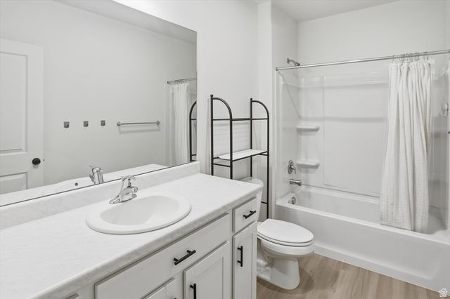 11754 S SILVER POND DR, South Jordan, UT 84009