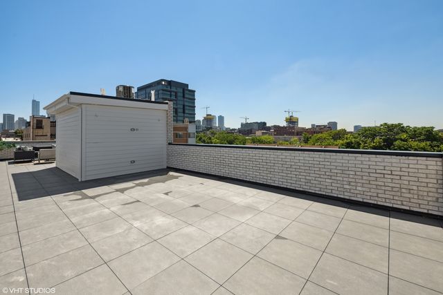 450 N Racine Avenue 2, Chicago, IL 60642