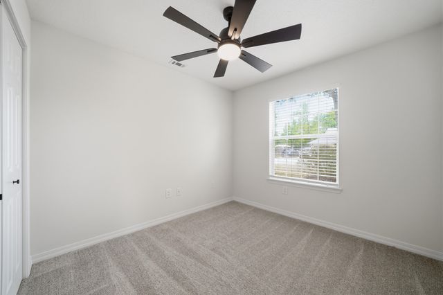 201 Westview Drive, Crestview, FL 32536