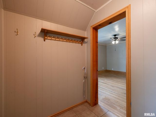 811 N 6TH Street, Chillicothe, IL 61523