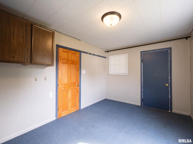 811 N 6TH Street, Chillicothe, IL 61523
