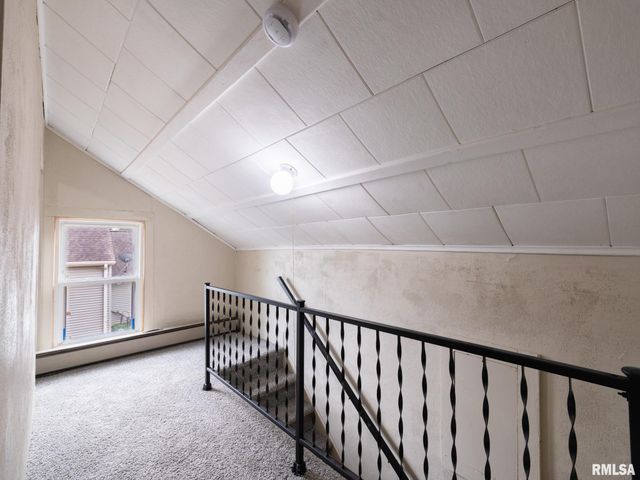 811 N 6TH Street, Chillicothe, IL 61523