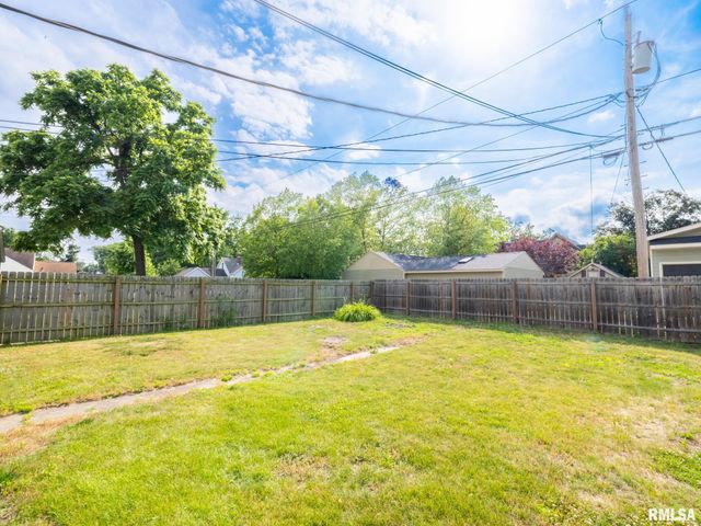 811 N 6TH Street, Chillicothe, IL 61523