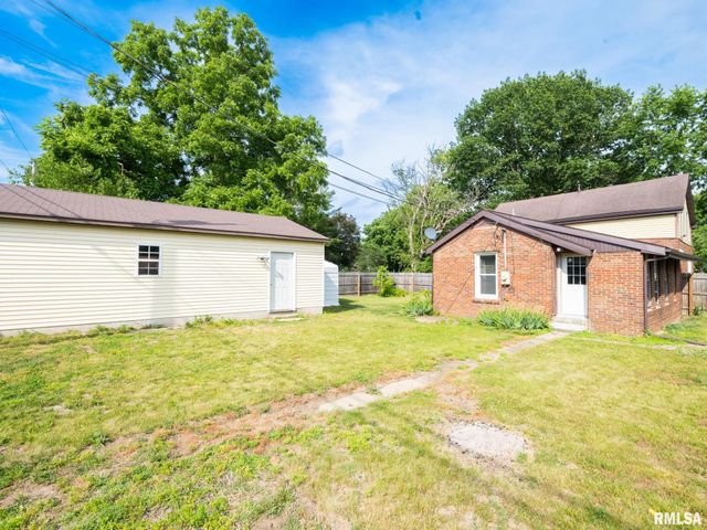811 N 6TH Street, Chillicothe, IL 61523