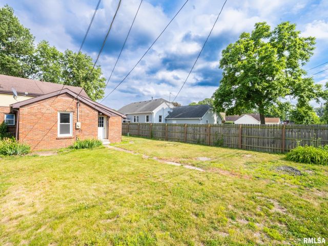 811 N 6TH Street, Chillicothe, IL 61523