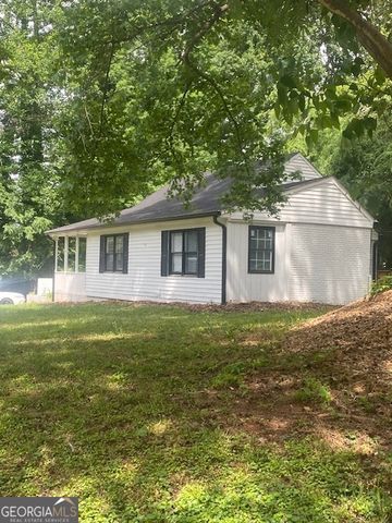214 Pinewood Lane, Stockbridge, GA 30281