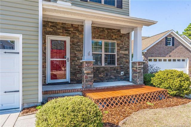 101 Lightwater Ct Court, Aberdeen, NC 28315