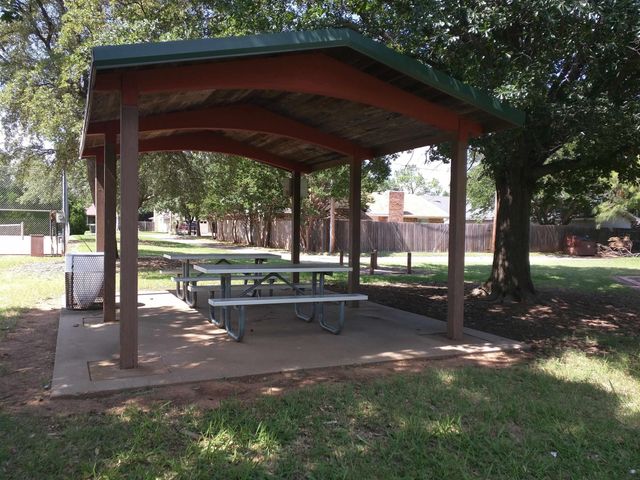 4916 BIG BEND DRIVE, Wichita Falls, TX 76310