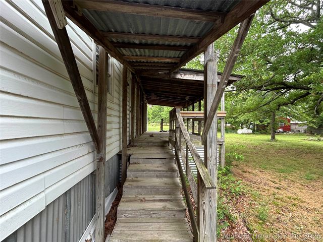 80 Kelso Road, Eufaula, OK 74432