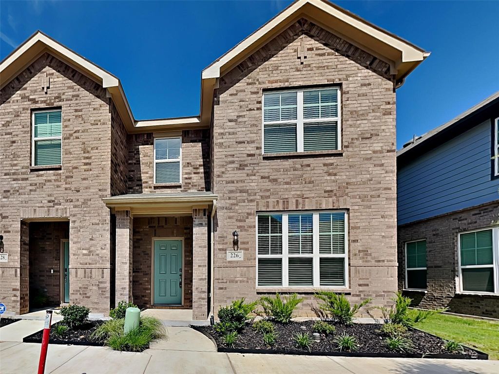 226 Territory Trail, Fort Worth, TX 76120
