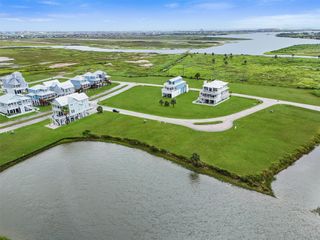 10902 Egrets Nest, Galveston, TX 77554