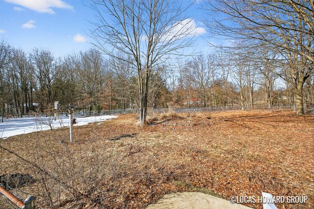 3658 Allegan Dam Road, Allegan, MI 49010