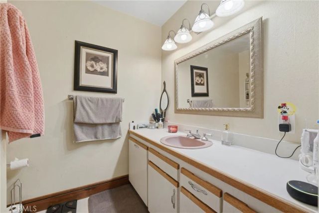 633 S Clementine, Anaheim, CA 92805