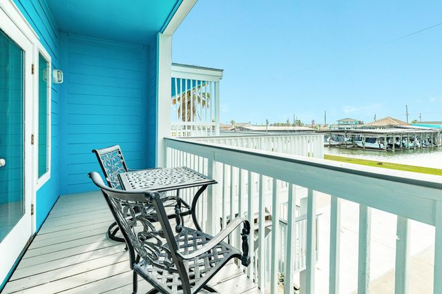 21714 Frio Drive, Galveston, TX 77554