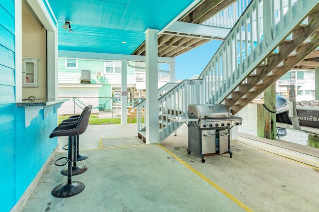 21714 Frio Drive, Galveston, TX 77554
