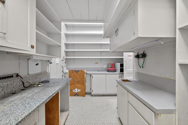 3314 Avenue O, Galveston, TX 77550