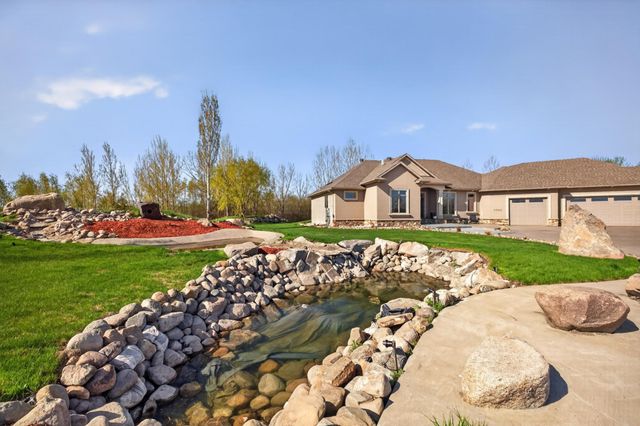 7620 Adelman Drive, Horace, ND 58047