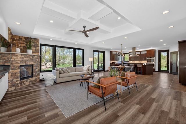 7620 Adelman Drive, Horace, ND 58047