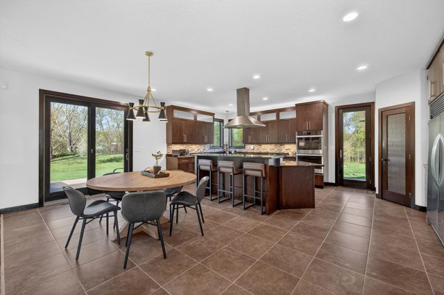 7620 Adelman Drive, Horace, ND 58047