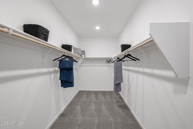 23038 W POTTER Drive, Surprise, AZ 85387