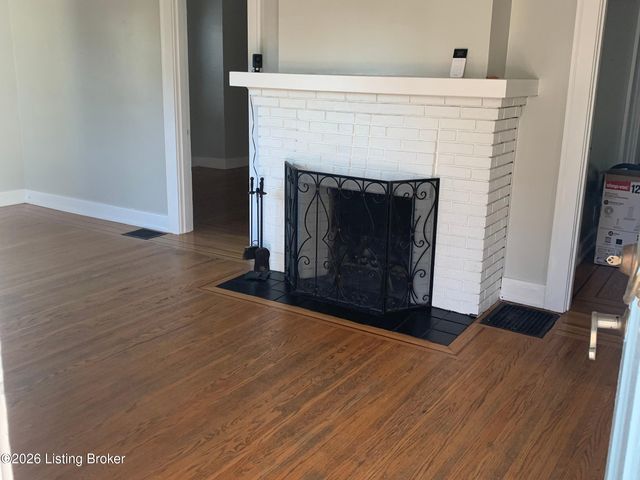 3825 Ormond Rd, Louisville, KY 40207