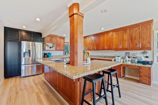 17825 Spanish Canyon Lane, Anderson, CA 96007