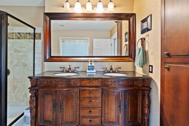 17825 Spanish Canyon Lane, Anderson, CA 96007