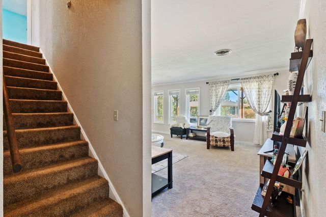 17825 Spanish Canyon Lane, Anderson, CA 96007