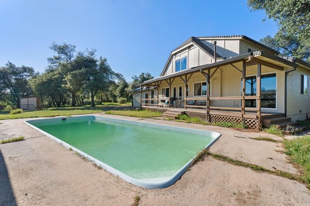 17825 Spanish Canyon Lane, Anderson, CA 96007