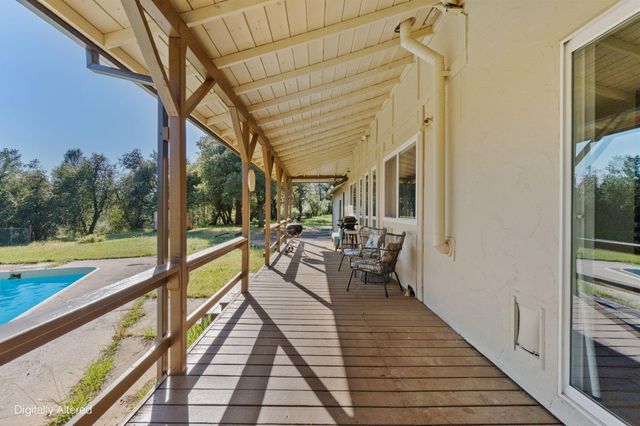 17825 Spanish Canyon Lane, Anderson, CA 96007