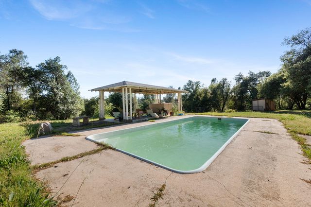 17825 Spanish Canyon Lane, Anderson, CA 96007