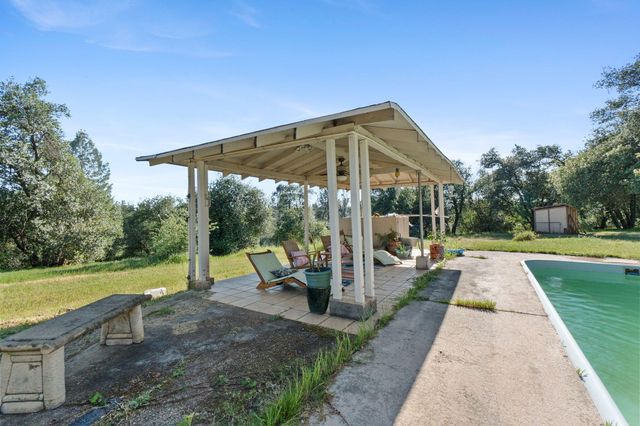 17825 Spanish Canyon Lane, Anderson, CA 96007