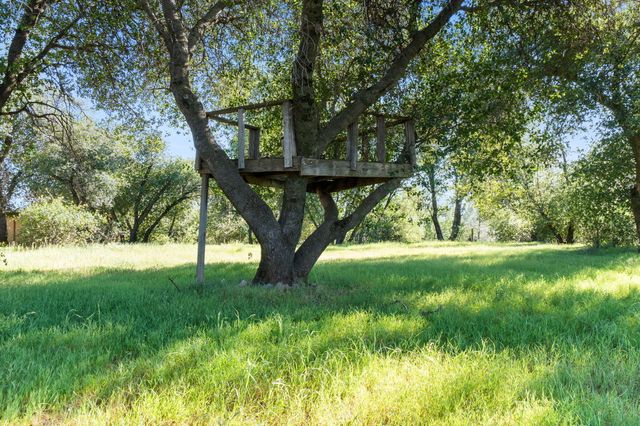 17825 Spanish Canyon Lane, Anderson, CA 96007