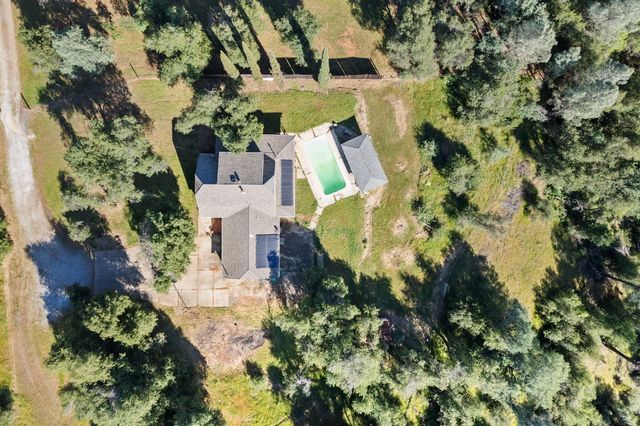 17825 Spanish Canyon Lane, Anderson, CA 96007