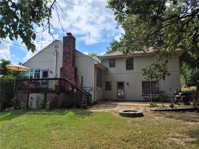 18500 E 27th Street S, Independence, MO 64057