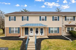 30 KEARNEY DR, North Wales, PA 19454