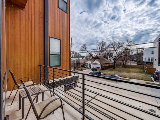 929 Bayonne Street, Dallas, TX 75212