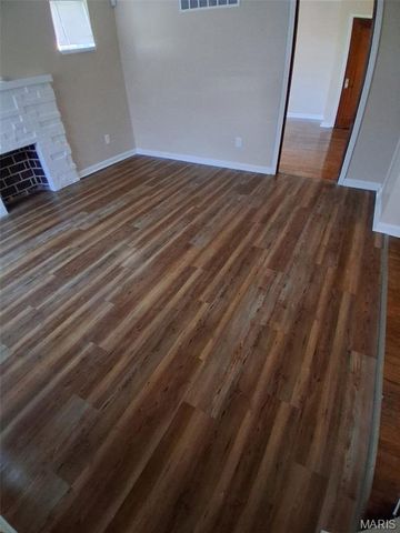 5818 Ferris Avenue, St Louis, MO 63120