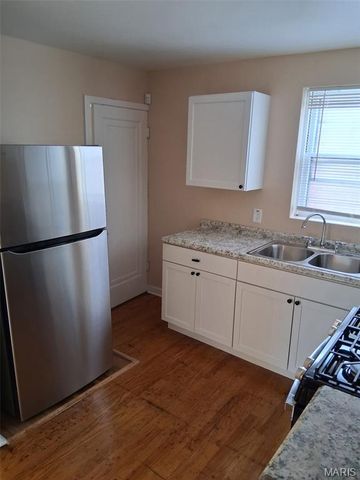 5818 Ferris Avenue, St Louis, MO 63120