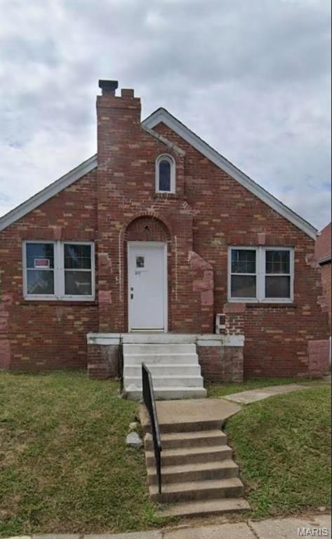 5818 Ferris Avenue, St Louis, MO 63120