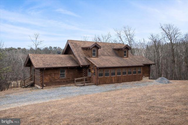 155 BLACKBERRY LN, Gore, VA 22637