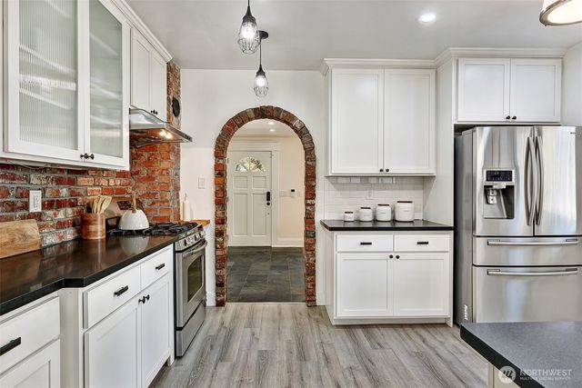 5106 51st Avenue S, Seattle, WA 98118