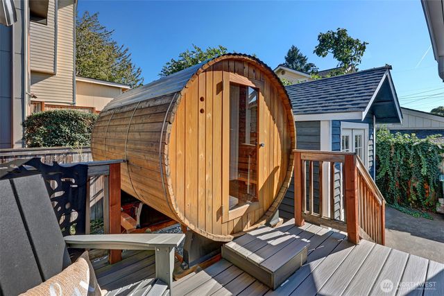 5106 51st Avenue S, Seattle, WA 98118