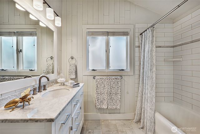 5106 51st Avenue S, Seattle, WA 98118