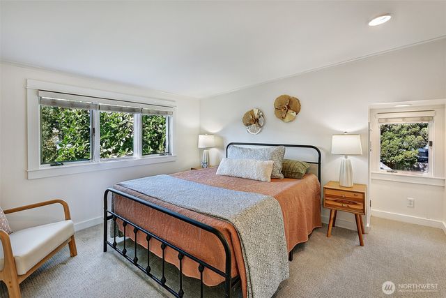 5106 51st Avenue S, Seattle, WA 98118